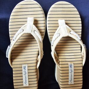 American Eagle Wedge Sandals Size 7